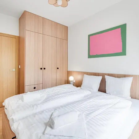 Apartment Czysta 4 - B By Homeprime Breslau